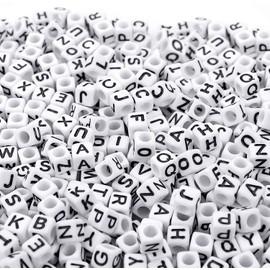 700PCS White Letter Beads Alphabet Beads for Jewelry Making DIY Necklace Bracelet (6mm)