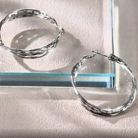 PHNIBIRD Hoop Earrings Silver Large Twisted Round Chunky Earrings Women's Simple Earrings Hypoallergenic Fashion Jewellery Suitable for Everyday Wear 40mm