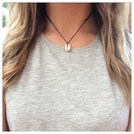 Cimenexe Bohemian Shell Pendant Necklace Cowrie Choker Necklace Chain Black Leather Choker Necklace Black Adjustable Necklace Jewellery for Women and Girls Gifts
