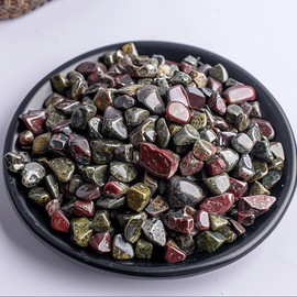 SigMntun Polished Dragon Blood Jasper Crystal Chips 200 Pcs - 0.3" 10 oz Tumbled Stone Chips Crushed Sea Glass Stones Healing Reiki Crystal Making Home Decoration