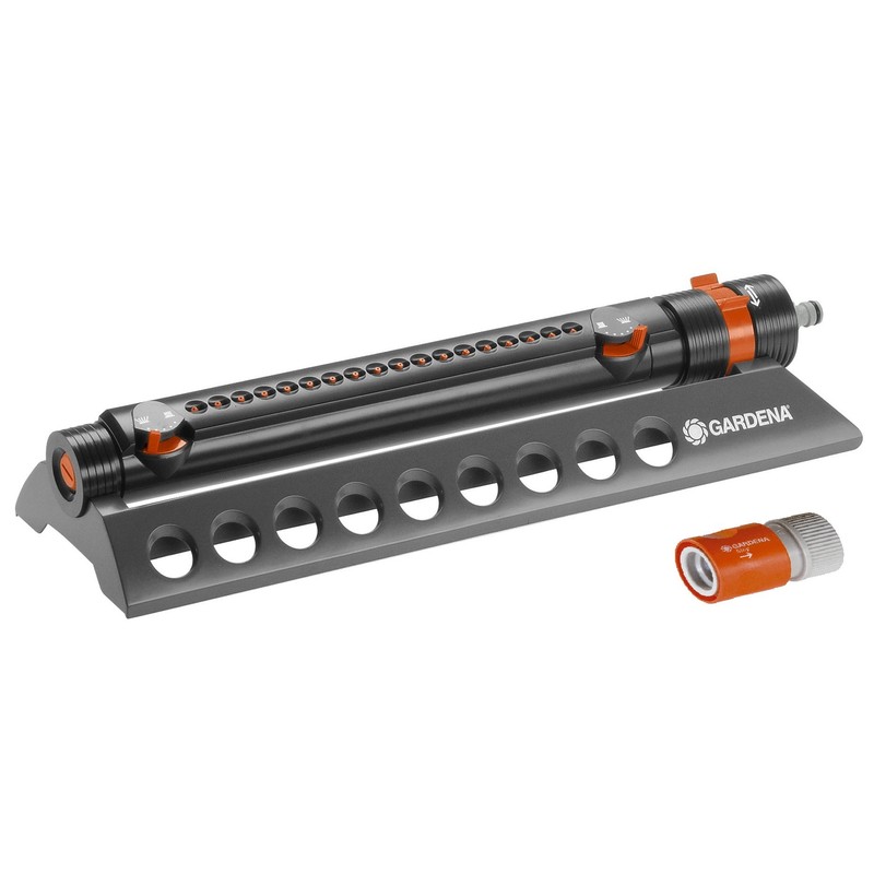 Gardena Comfort 3900-Square Foot Aqua Zoom Oscillating Sprinkler, Made in