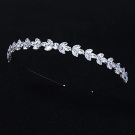 Rumtock Crystal Vintage Silver Hair Piece for Women Girls Wedding Bridal Princess Queen Hair Jewelry