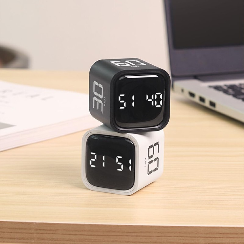 SUIOPPYUW Cube Timer with Flip Timing Built-in Gravitys Sensor Chip