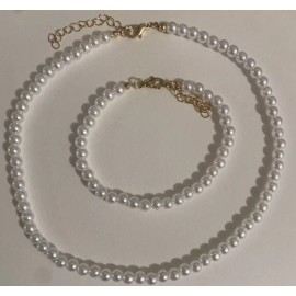 Unbranded Pearls Bracelet And Necklace Set