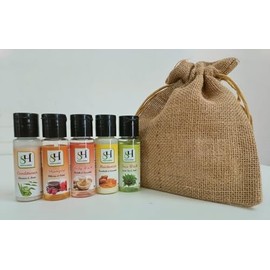 SNIFF AND HERBS Travel Kit Gift Hamper | Grooming Travel Kit Men & Women (1 Shampoo 25ml,1 Body Wash 25ml, 1 Moisturiser 25ml, 1 Face Wash 25ml, 1 Conditioner 25ml) 5 pcs in Set | Hotel Toiletries |