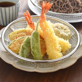 Ernest A-77725 A-77725 Colander Net (Oil Drainer, Colander for Oil) 7.5 inches (19 cm), Oil Cutting Plate, Serving Net, Steaming Dish (Specialty Creation Plate Strainer) Popular Brand of Major Restaurants