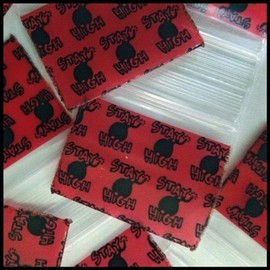 Small Mini Ziplock 100 12510 Designs Designer Bags You Choose Print 1.25" X 1" Baggies Apple Brand (Stay High Bomb)