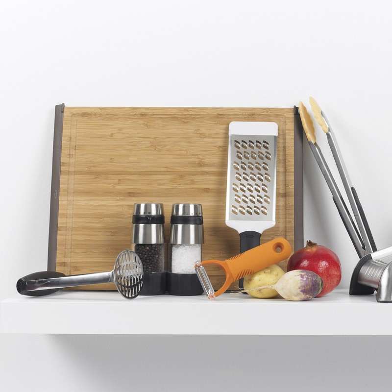 OXO Good Grips Accent Mess-Free Salt Grinder, Silver