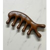 See details 2 Eclado Golden Sandalwood Gua Sha (comb-shaped face and body massage Gua Sha) / 에끌라두 골든 샌달우드 괄사(빗모양 페이스바디 마사지괄사) 2개