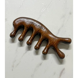 See details 2 Eclado Golden Sandalwood Gua Sha (comb-shaped face and body massage Gua Sha) / 에끌라두 골든 샌달우드 괄사(빗모양 페이스바디 마사지괄사) 2개