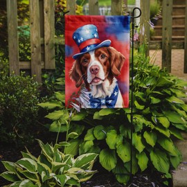 Caroline's Treasures DAC5671GF Brittany Spaniel Patriotic American Garden Flag Mailbox Flag Decorative Yard Flag Banner Outside Patio Artwork Yard Flower Beds, Garden Size, Multicolor