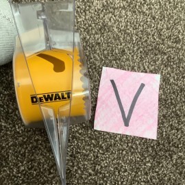 DeWALT DAH180040 Bi-Metal Hole Saw - 2-1/2"