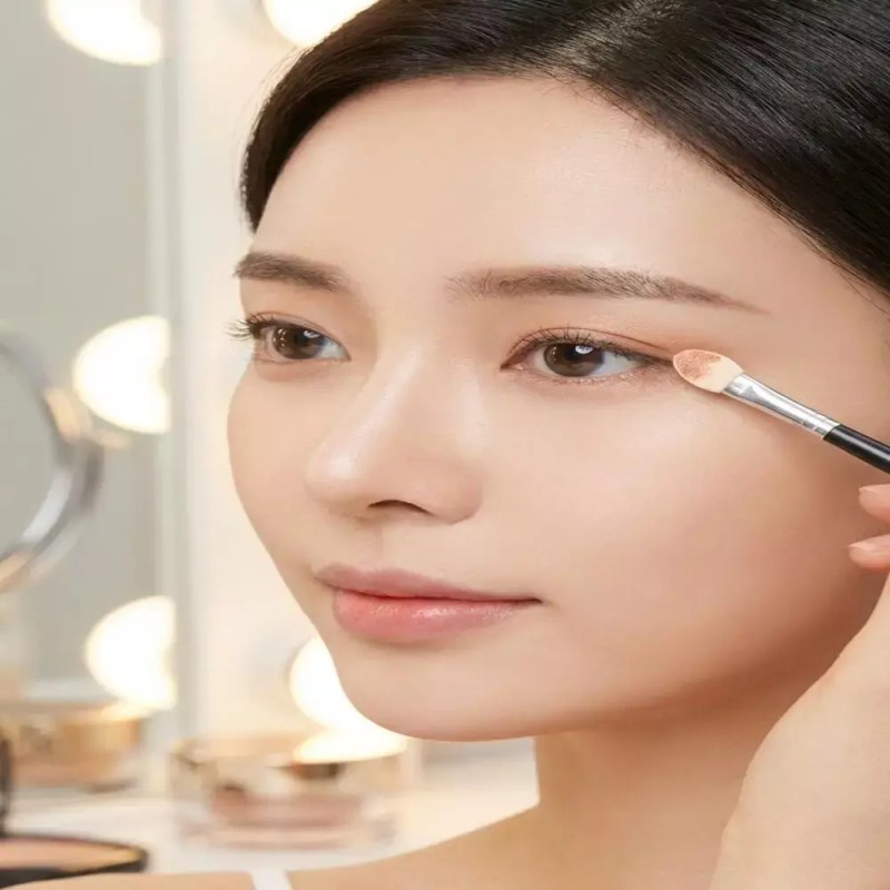 생활구역 아이섀도우브러쉬 아이섀도우붓 애교살 듀얼 여행용 브러쉬 Dual Travel Eyeshadow