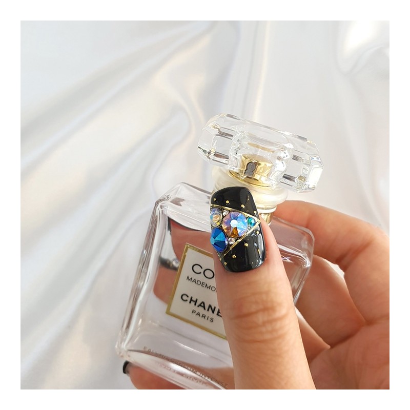 Gold Line Black Handmade Nail Tips - Almond / 골드라인