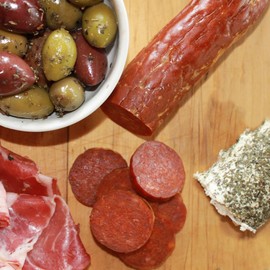 Colameco's All Natural Uncured Pepperoni Chub - Classic Italian Flavor, Humanely Raised - Gluten-Free, Dairy-Free Uncured Pepperoni - 6 oz