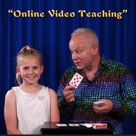 MoFaHui Easy to Learn Mystery Deck Magic Kit to Find and Guess Poker Cards, Suitable for Beginners of All Ages