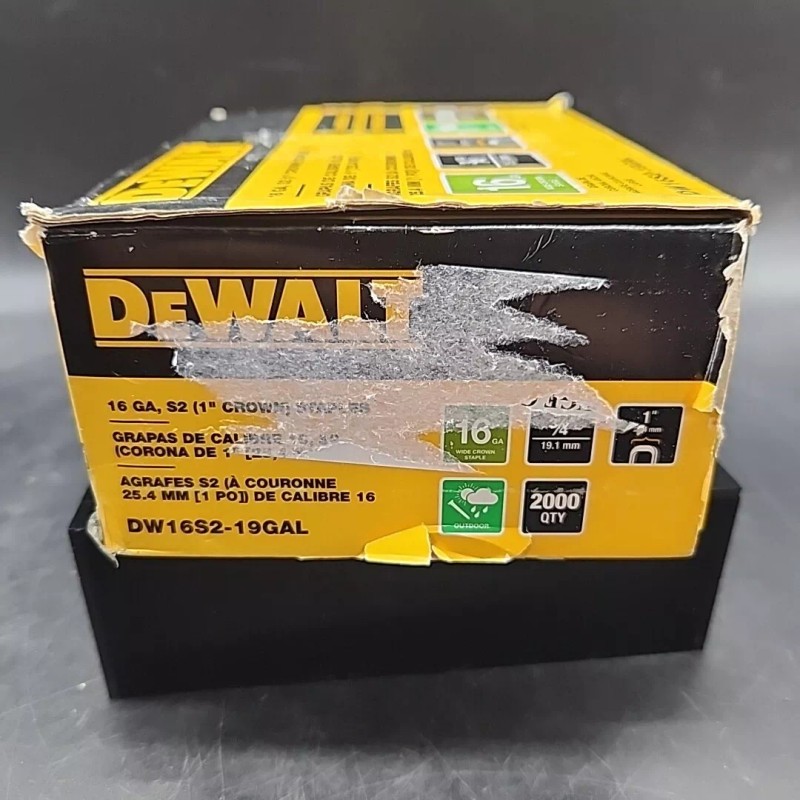 DeWalt 16 Gauge S2 3/4" x 1" Crown Staples 2000