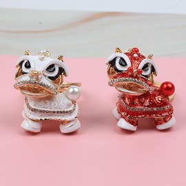 Opexicos 2Pcs Creative Chinese Style Car Key Chain Pendant Dragon Shaped Artificial Diamond Car Key Ring Red White