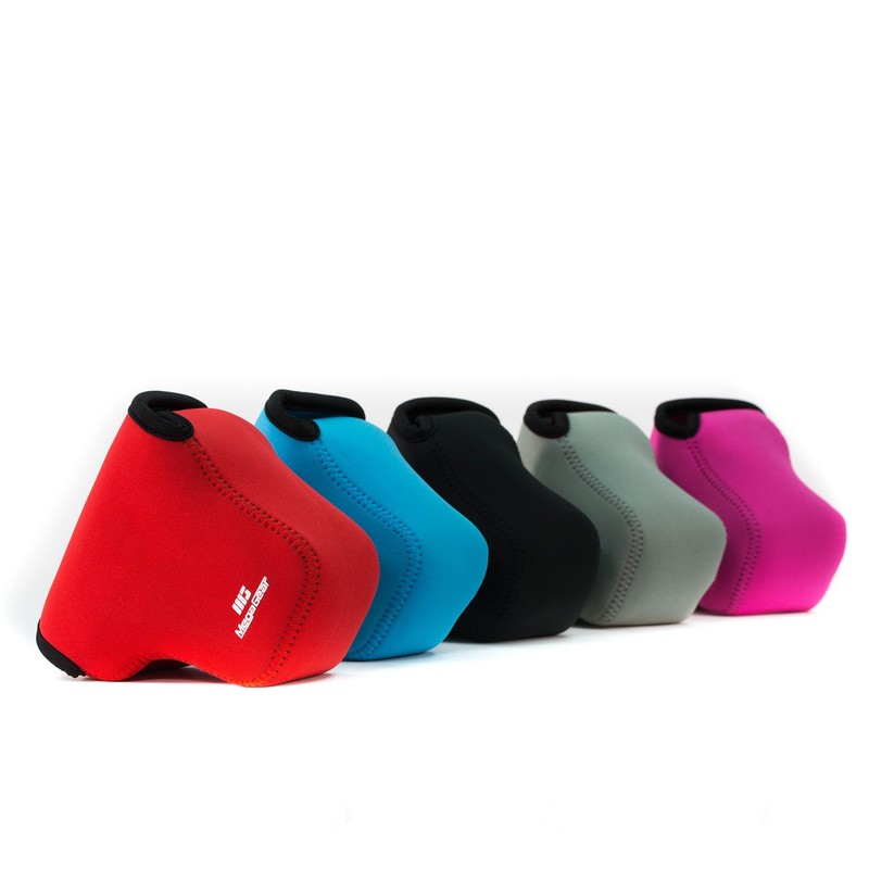 MegaGear MG731 Ultra Light Neoprene Case with Carabiner for Sony
