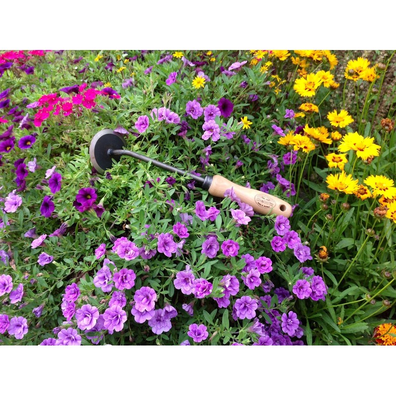 Tierra Garden - DeWit Garden Disc Weeder with Short Handle