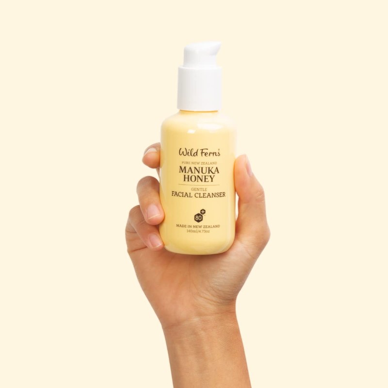 Wild Ferns Manuka Honey Gentle Facial Cleanser, 96% Natural, 140