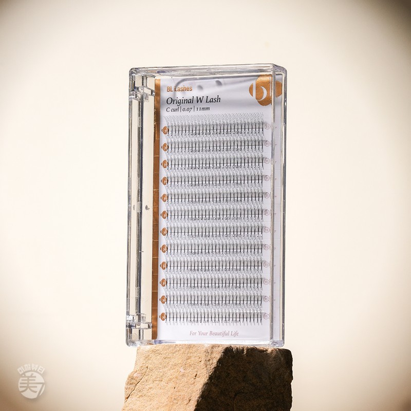 bllash BL Lash Original W Lash Strand Self Eyelash Extension