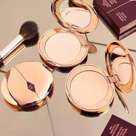 세팅 파우더 여성용 메이크업 24시간 지속 오일 컨트롤 방수 밝게 컨실러 휴대용 Setting Powder for Women Makeup 24-Hour Long-Lasting Oil Control Waterproof Bright Concealer Portable [01 Fair]