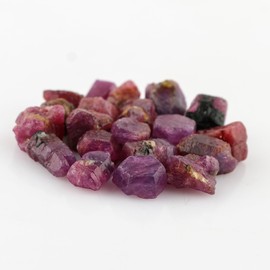 GEMKORA 25 carats Raw Ruby Rough Gemstone, Natural Crystals, Healing Stones, Wholesale Bulk Lot, Jewelry Making Stones Supply, Stone, 6 to 10mm, 4 to 6pcs