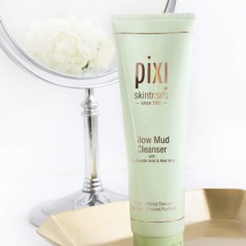 Pixi Beauty Glow Mud Cleanser | Deep Pore Cleanser | Gentle Exfoliator For Radiant Skin | Effective Cleanser For All Skin Types | 4.57 Fl Oz
