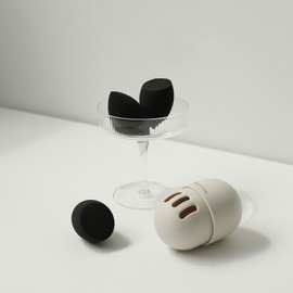 PICCASSO [Picasso] Black marshmallow sponge 3P + sponge case special set / [피카소] 블랙 머쉬멜로우 스펀지 3P+스펀지 케이스 기획세트