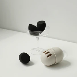 PICCASSO [Picasso] Black marshmallow sponge 3P + sponge case special set / [피카소] 블랙 머쉬멜로우 스펀지 3P+스펀지 케이스 기획세트