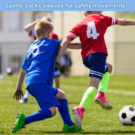 EQLEF Football Sock Sleeves Kids, 2 Pairs Football Leg Sleeve High Elastic Football Sock Wrap Sport Guard Sleeves in Green and Blue for Sports Activities 8-13 Years Old