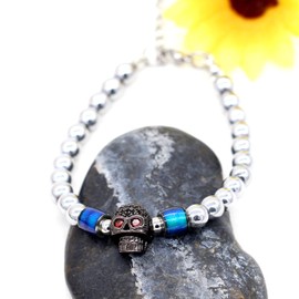 Uloveido Black Skull Bracelets Halloweens Day Gift, Adjustable Hematite Stone Bracelets for Women Men Birthday Bracelets Gift Y2081（Black-White）