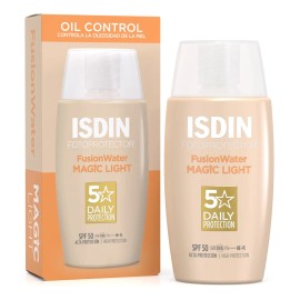 ISDIN Fusion Water Color Light | Fotoprotector SPF 50+ con Color | 50ml | Acabado Natural y Toque Seco