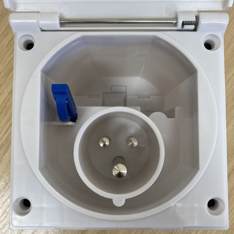 CARAVAN FLUSH FITTING 240V 3 PIN MAINS PLUG INLET BOX