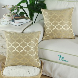 CaliTime Cushion Covers Pack of 2 Throw Pillow Cases Shells for Home Sofa Couch Modern Shining & Dull Contrast Quatrefoil Accent Geometric 45cm x 45cm Gold