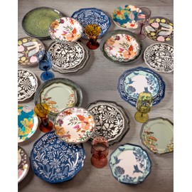 Karma, 8.75 inches Melamine Salad Plates Set of 4, Reusable Dishwasher Safe Plates for Outdoor and Indoor, Bee