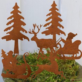 Pack of 4 Christmas Rust Decorative Garden Decoration Gifts for Outdoor Easter Christmas Garden Stake, Santa Claus Drives Reindeer Christmas Decoration, Metal Rust Stake Farm Spring Decoration (Rust