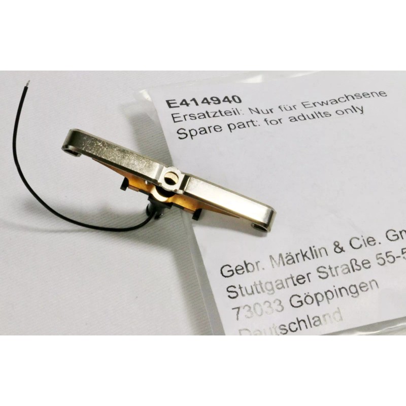 Märklin E414940 Symmetrical Passenger Car Pick Up Shoe Fits Many