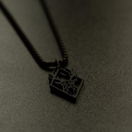 Dustill Necklace for Men, Black Deer Chain for Hunters and Nature Lovers (Deer Black)