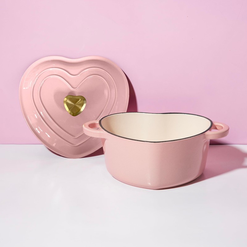 Paris Hilton Enameled Cast Iron Dutch Oven Heart-Shaped Pot with