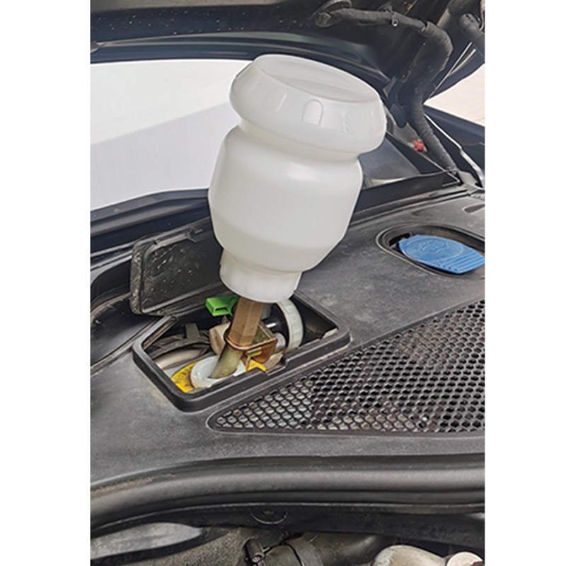 Kuntech Vacuum Brake Bleeder Kit with 2L Brake Fluid Extractor