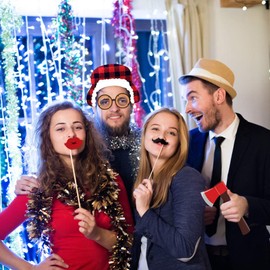 LASLU Lumberjack Photo-Booth Props,44Pack Buffalo Plaid Party Supplies, Flannel Party Photo Props, Selfie Props, Birthday Decoration Accessories on Bamboo Sticks, Assorted Designs