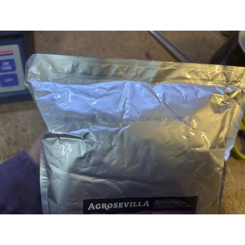 AgroSevilla Ripe Black Olives Sliced 33oz Use By 10/28/2027 aceitunas