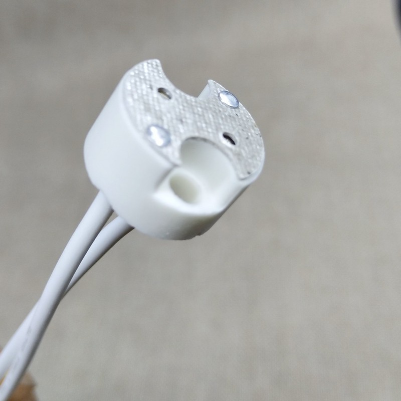 6 pcs G8 Base Porcelain Halogen Socket G8 LED Light