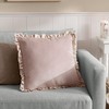 furn. Wylder Solene Ruffle Copricuscino – Velluto Pastello Morbido Bordo