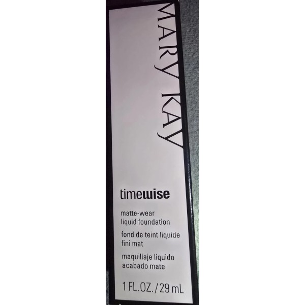 Mary Kay NIB Mary Kay Timewise Matte-Wear Liquid Foundation Beige