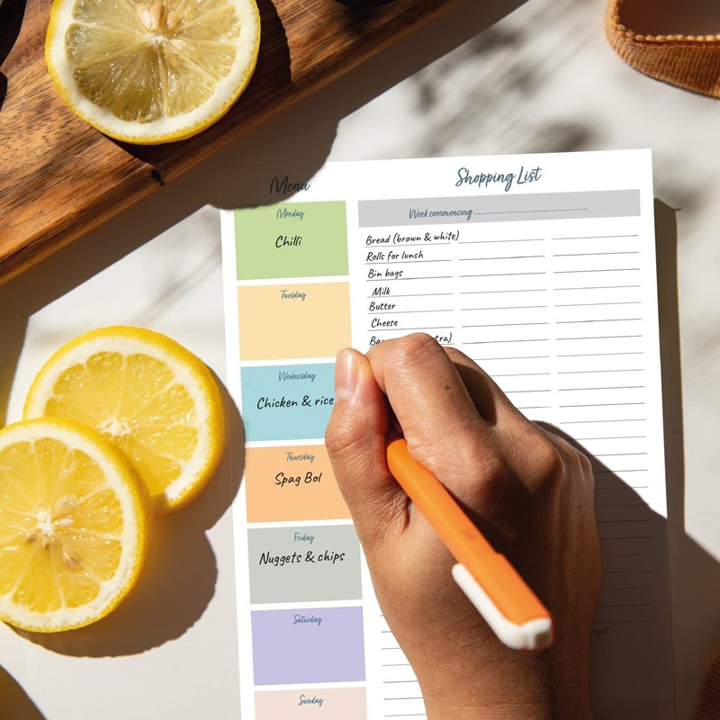 Shopping List Pad with detachable Weekly Meal Planner. 52 sheets