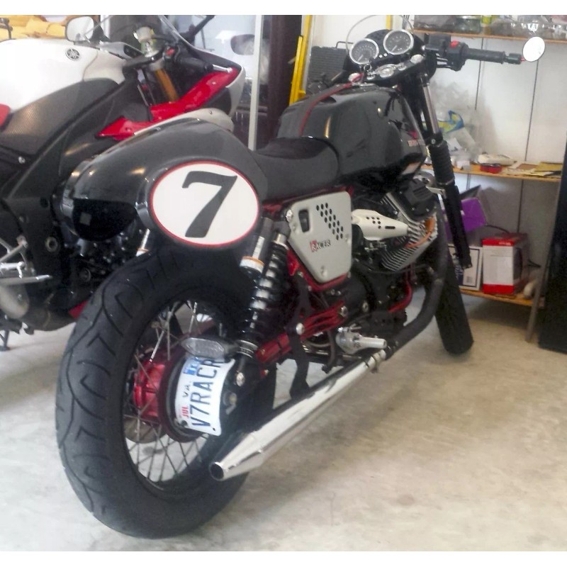 Beetelo Moto Guzzi V7 Fender Eliminator side mount license plate