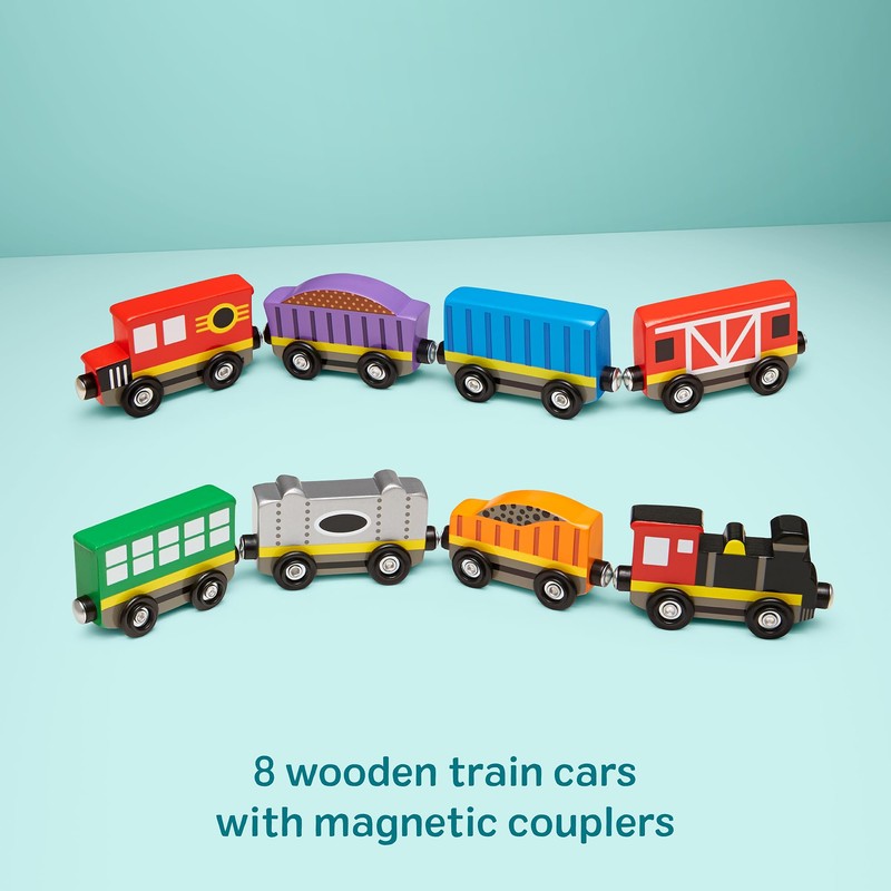 Melissa & Doug Wooden Train Cars, 8-Piece Magnetic Train Set